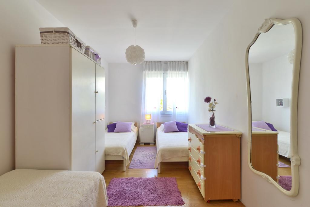 Cozy Beach Apartment Split Extérieur photo